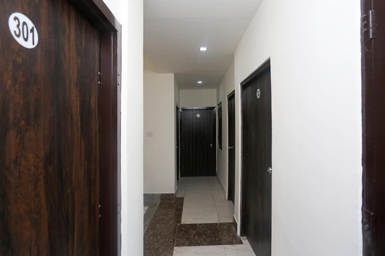 Oyo 18301 Hotel A-One Alwar Extérieur photo