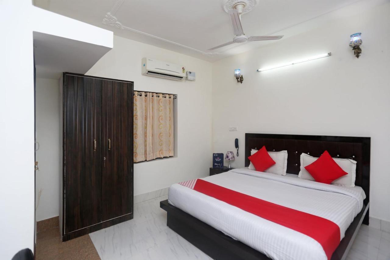 Oyo 18301 Hotel A-One Alwar Extérieur photo