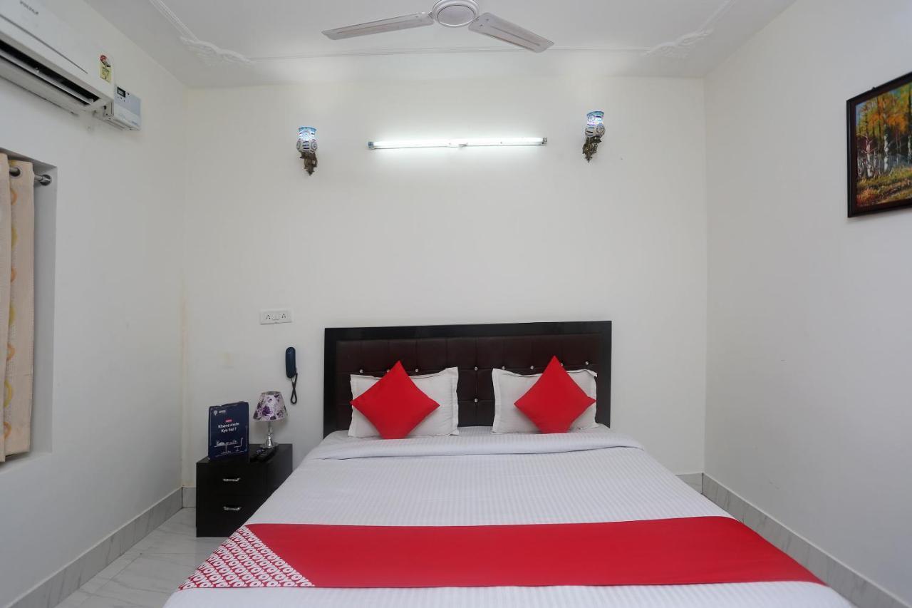 Oyo 18301 Hotel A-One Alwar Extérieur photo