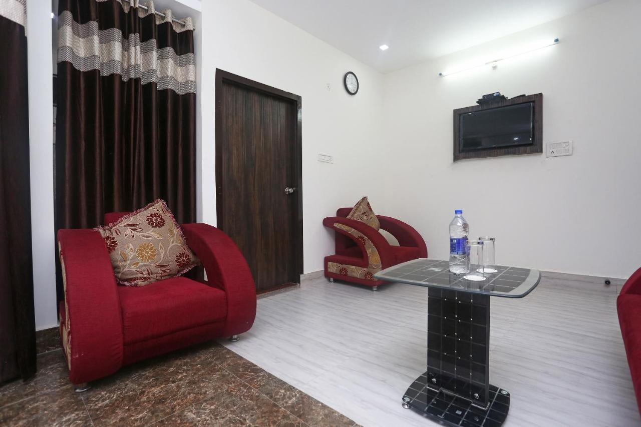 Oyo 18301 Hotel A-One Alwar Extérieur photo